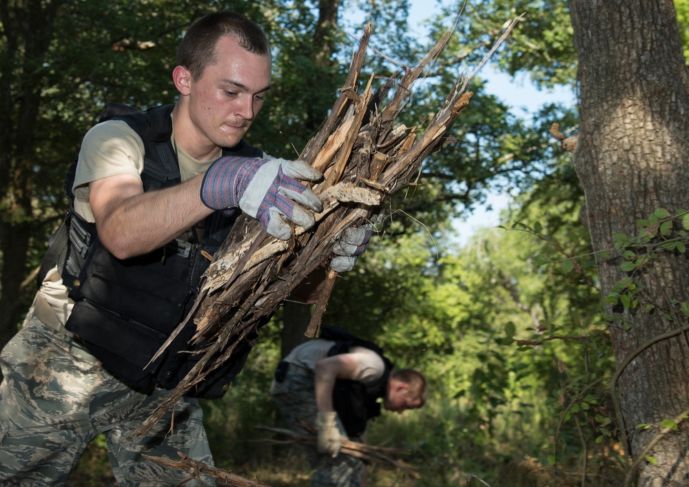 Survival, Evasion, Resistance, Escape (SERE) Specialist Screening Course