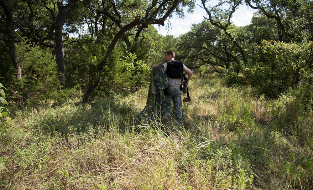 Survival, Evasion, Resistance, Escape (SERE) Specialist Screening Course