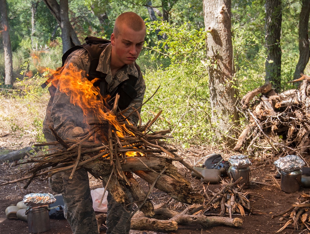 Survival, Evasion, Resistance, Escape (SERE) Specialist Screening Course