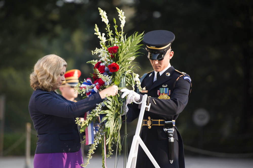 United Kingdom’s minister of state for armed forces lays a wreath at the Tomb of the Unknown Soldier in Arlington National Cemetery