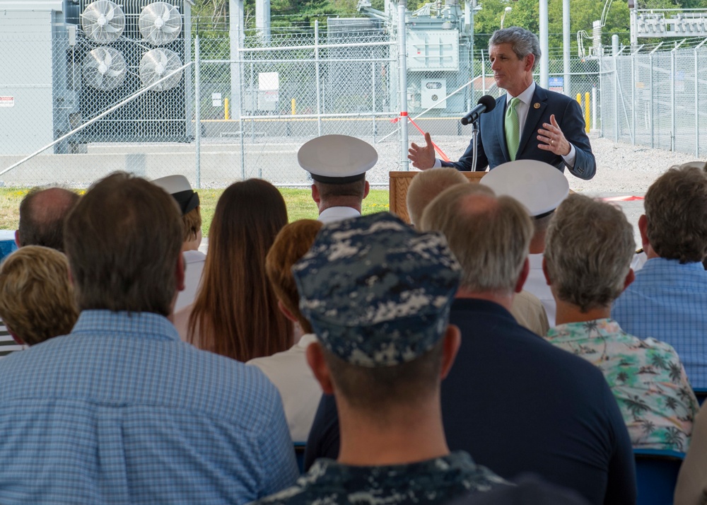 Base ribbon cutting