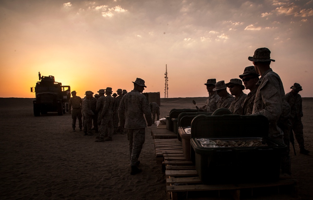 15th MEU Marines hit sand running in Kuwait