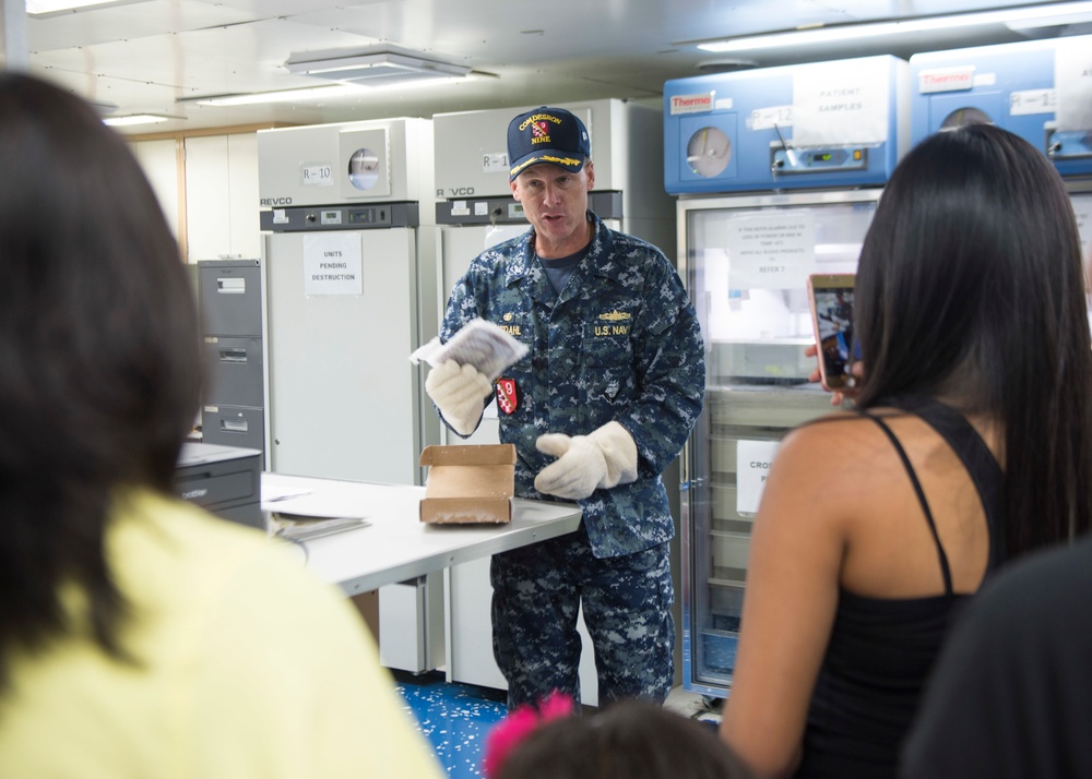 USNS Mercy crew conducts ship tours during Pacific Partnership 2015