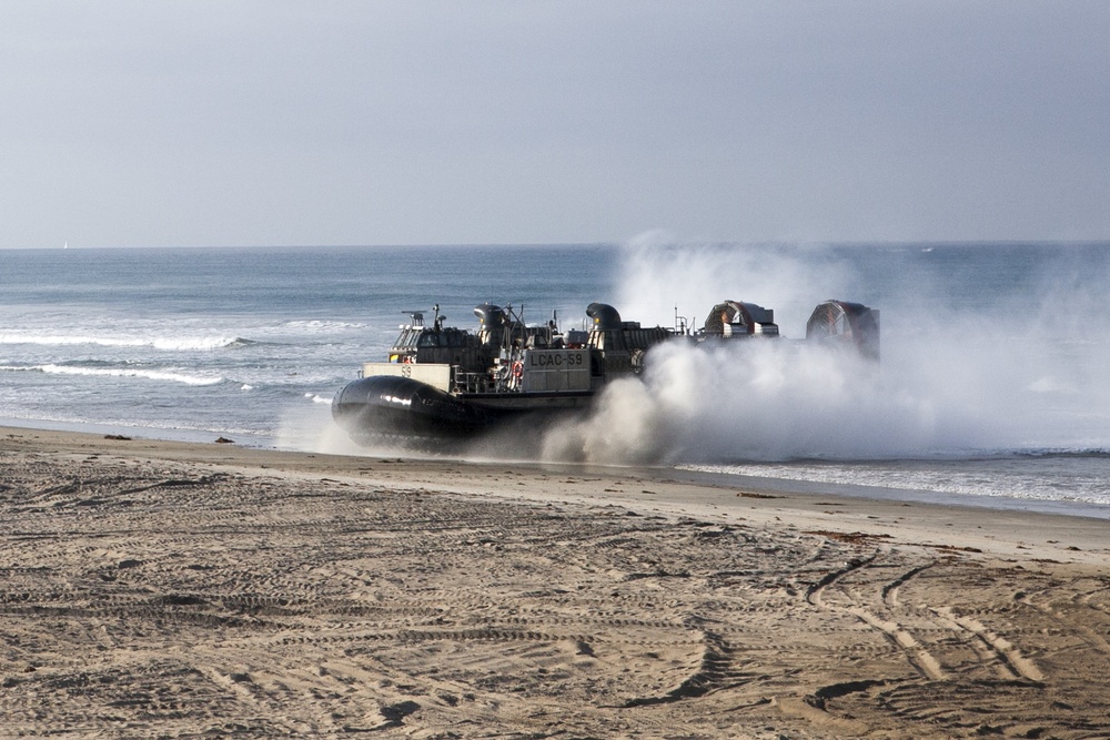 Dawn Blitz 2015 amphibious landing