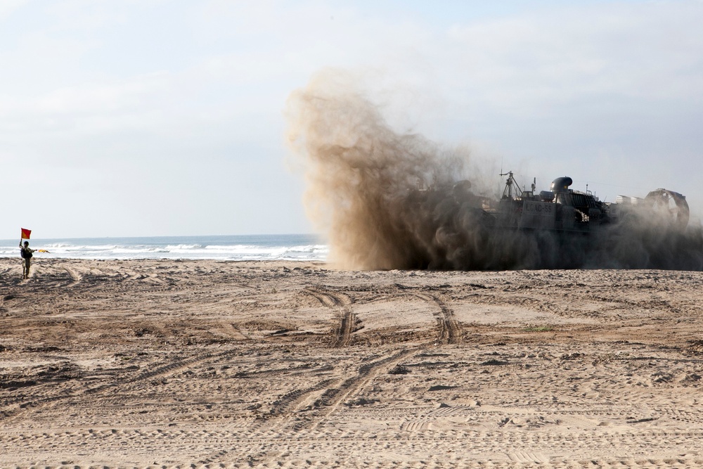 Dawn Blitz 2015 amphibious landing