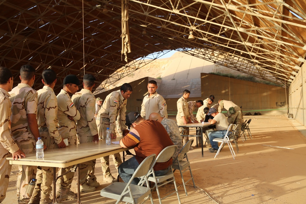 Task Force Al Asad processes Biometric Data with 7th Iraqi Division