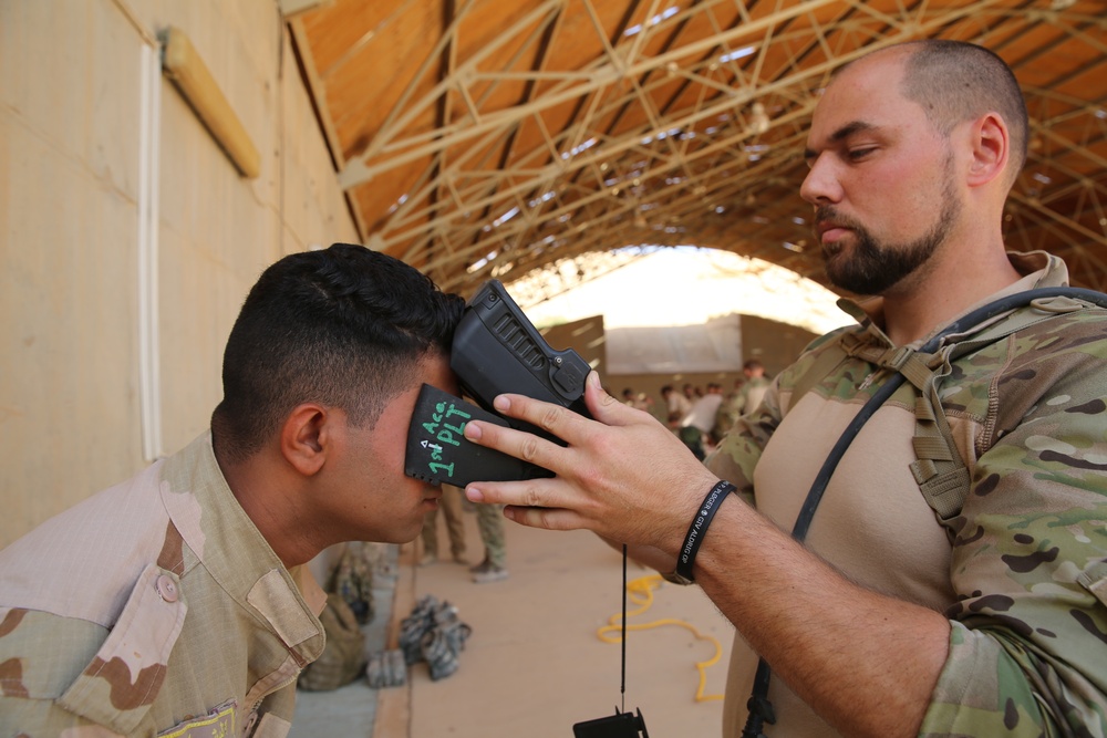 Task Force Al Asad processes Biometric Data with 7th Iraqi Division