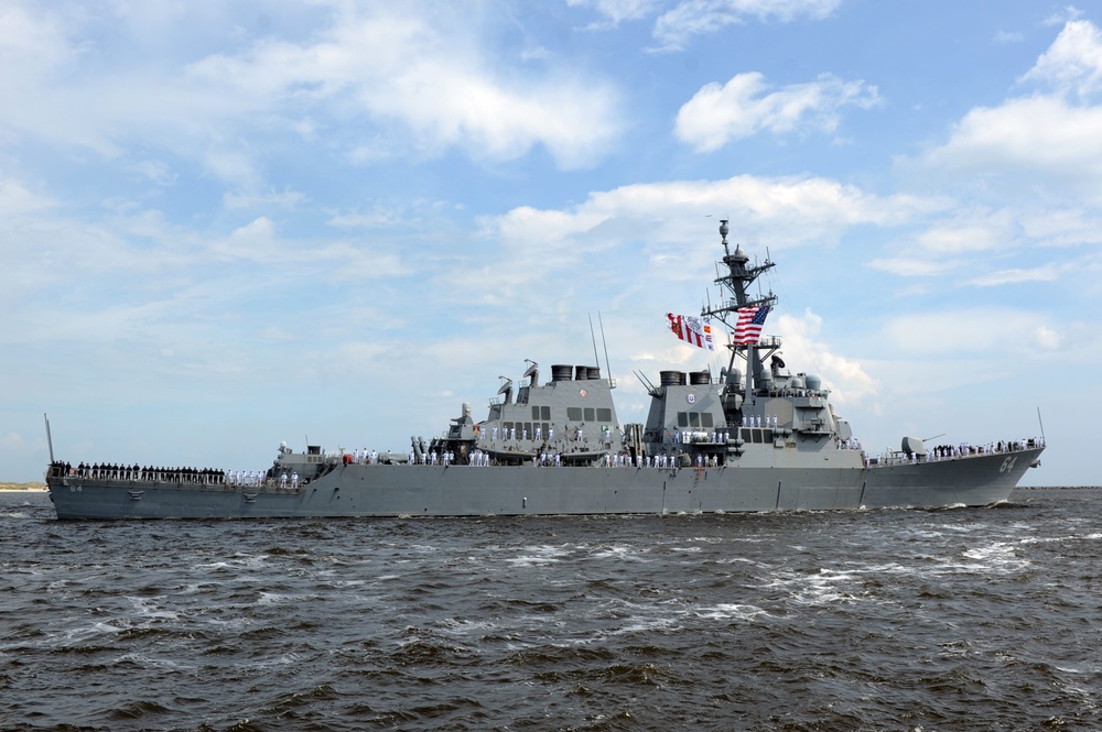 USS Carney (DDG-64)