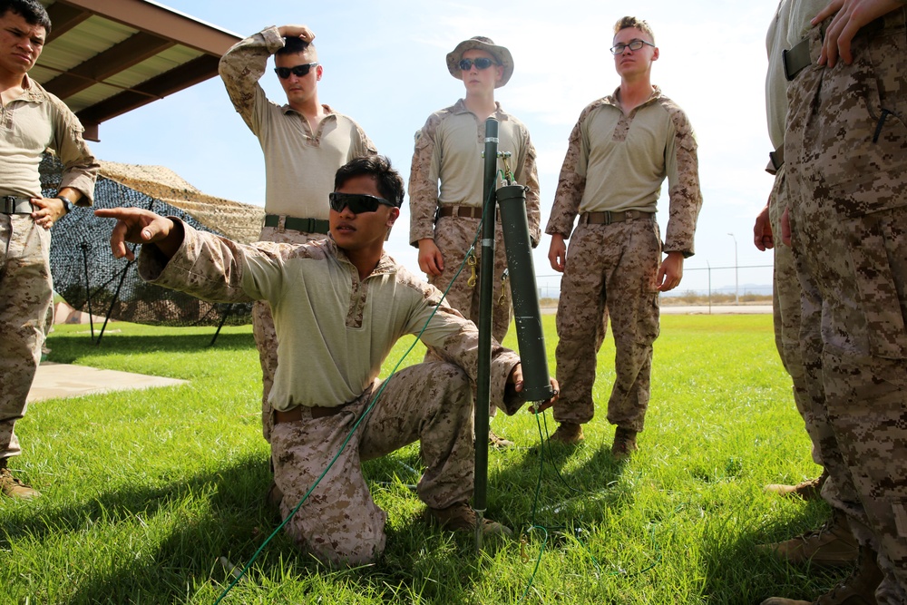 Comms are up: Marines conduct HF training