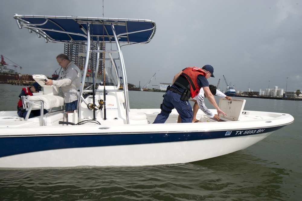 Coast Guard conducts safety checks Labor Day weekend