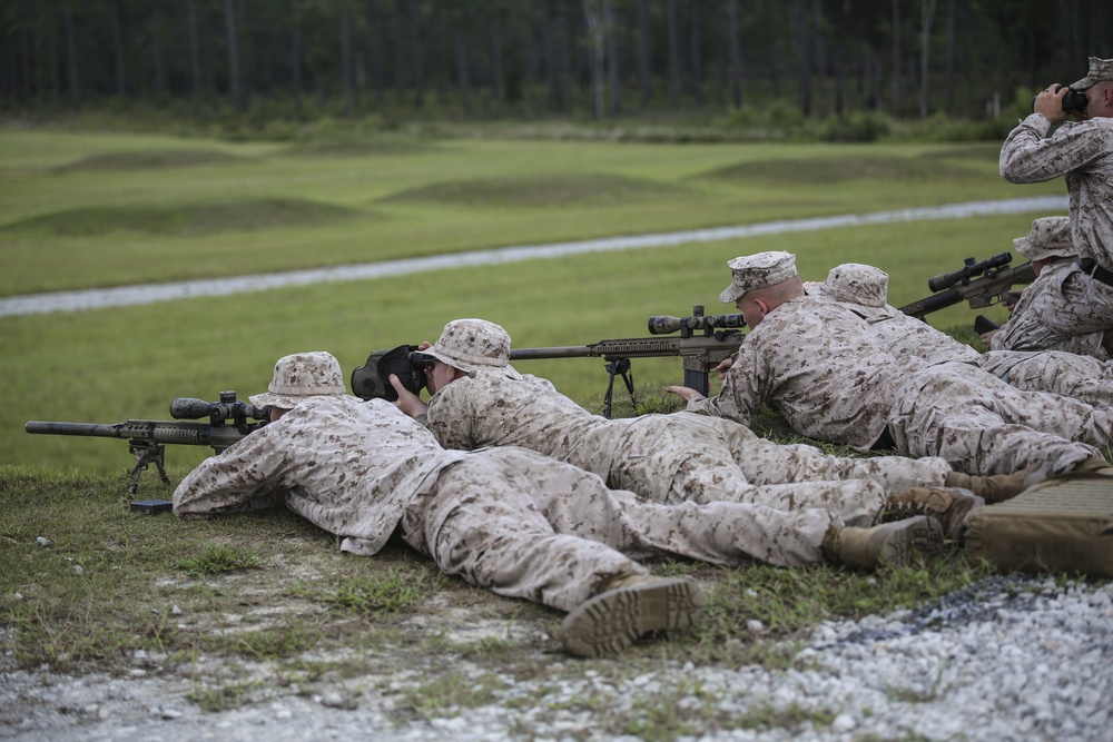 Through the scope: 2nd Battalion, 6th Marines prepares weapons, Marines for deployment
