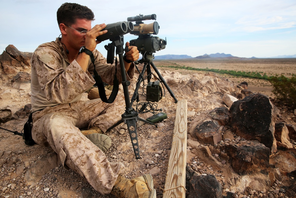 Lightning from the sky in Gila Bend: ANGLICO conducts close air support training