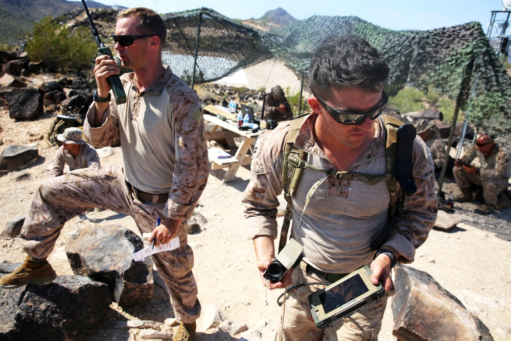 Lightning from the sky in Gila Bend: ANGLICO conducts close air support training