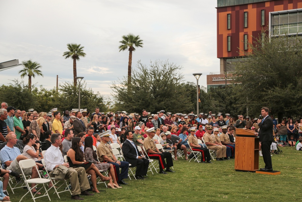 Marines and Phoenix Residents Officially Begin Marine Week