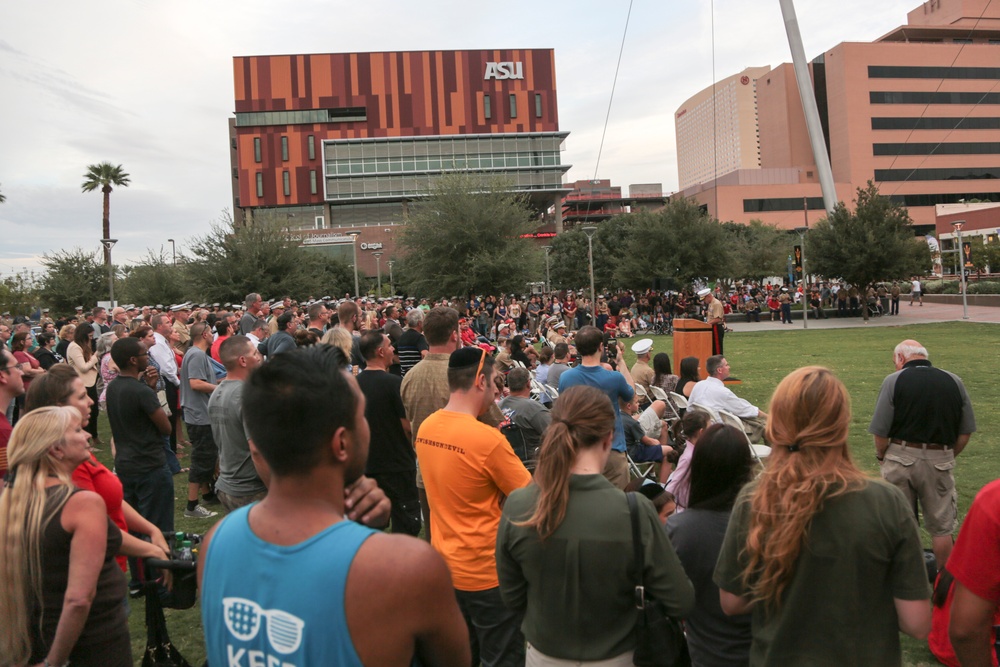 Marines and Phoenix Residents Officially Begin Marine Week