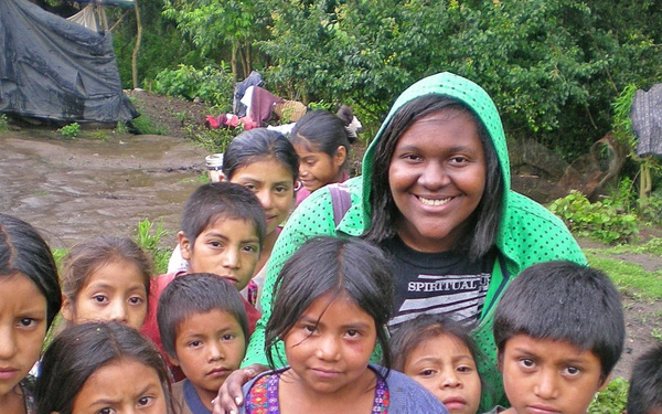 Contract administrator inspired to serve others by mom, warfighter and homeless