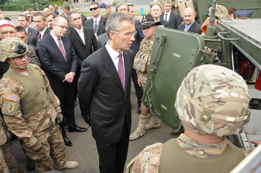 Prague distinguished visitors ceremony