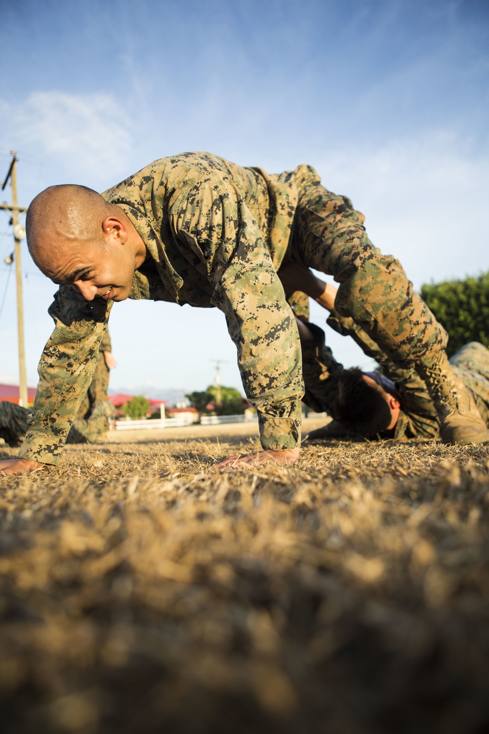 US Marines with SPMAGTF-SC take part in a MCMAP brown belt course