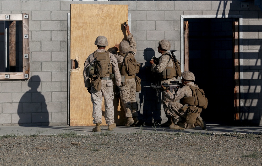 1st Combat Engineer Battalion blows through Pioneer Express