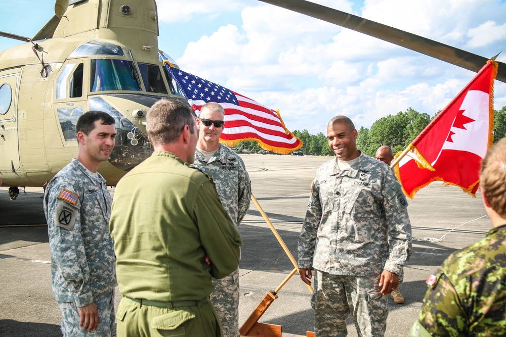 Army and Canadian Chinook aircrews to train together in support of ground forces