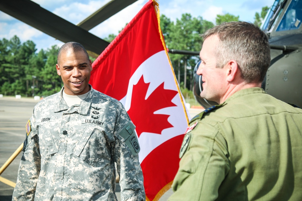 Army and Canadian Chinook aircrews to train together in support of ground forces