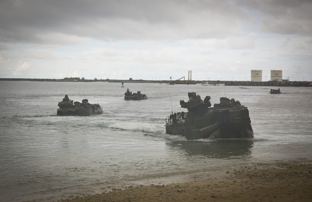 LF CARAT Marines land on Reserve Craft Beach.