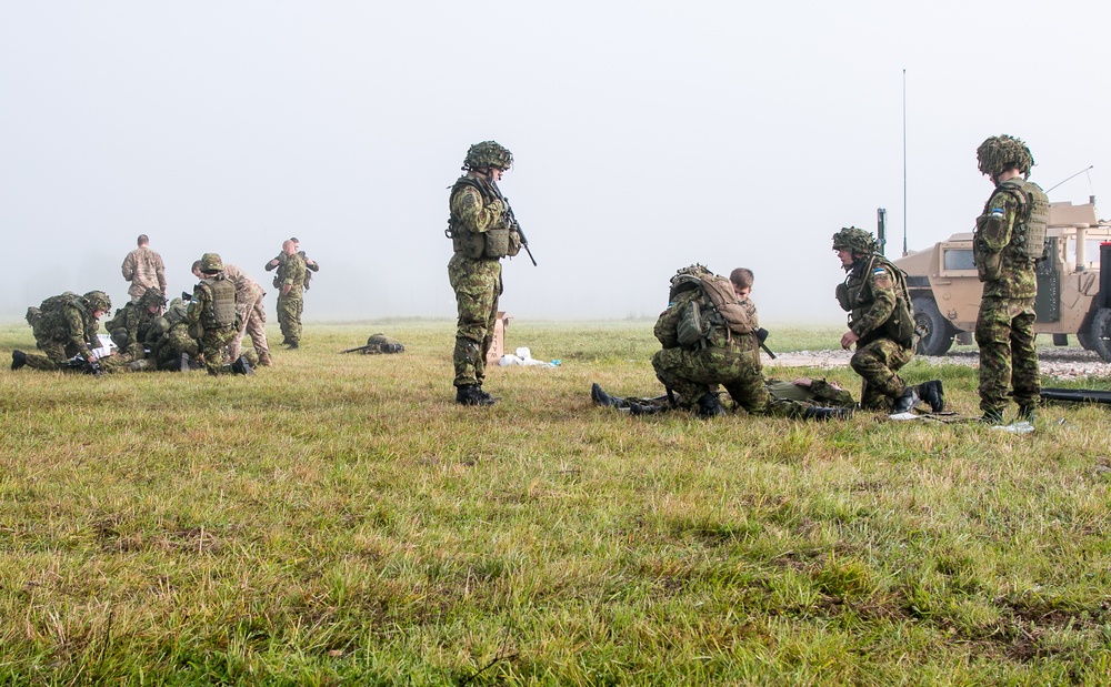 Estonian Scouts complete Combat Life Saver course