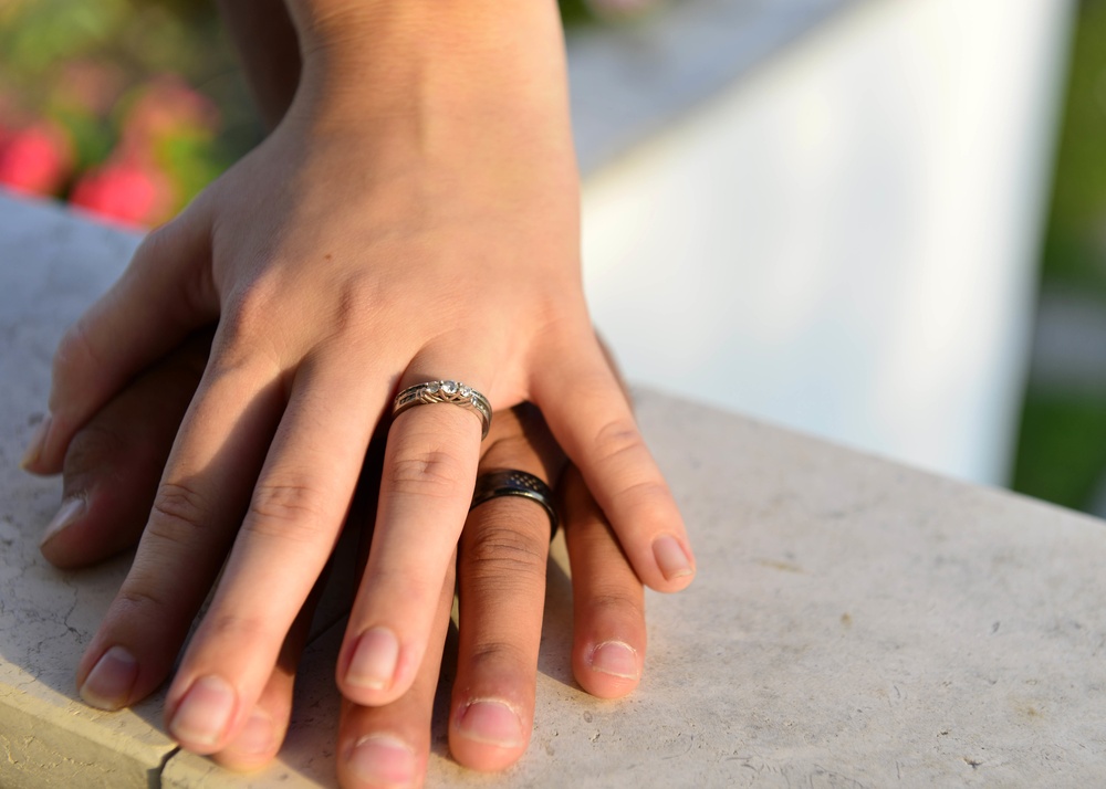 New love, new life: Hearts apart reunite