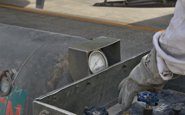 Reserve Airmen maintain C-130s keeping AFCENT air operations steady