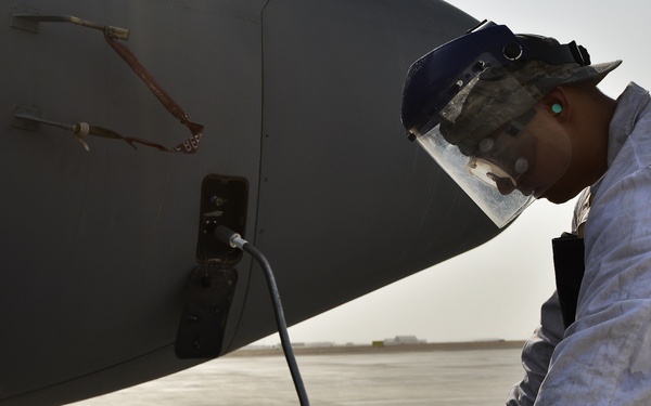 Reserve Airmen maintain C-130s keeping AFCENT air operations steady