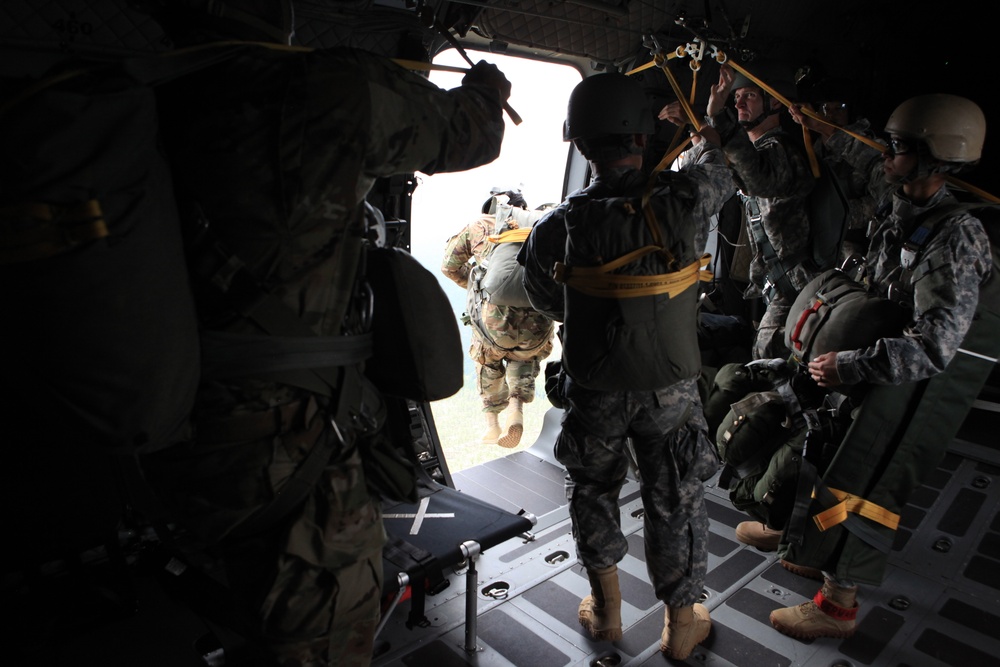 528th SBSO (A) conducts 9-11 Memorial Jump