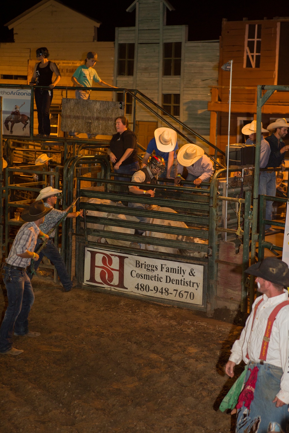 Marines attend rodeo during Marine Week Phoenix