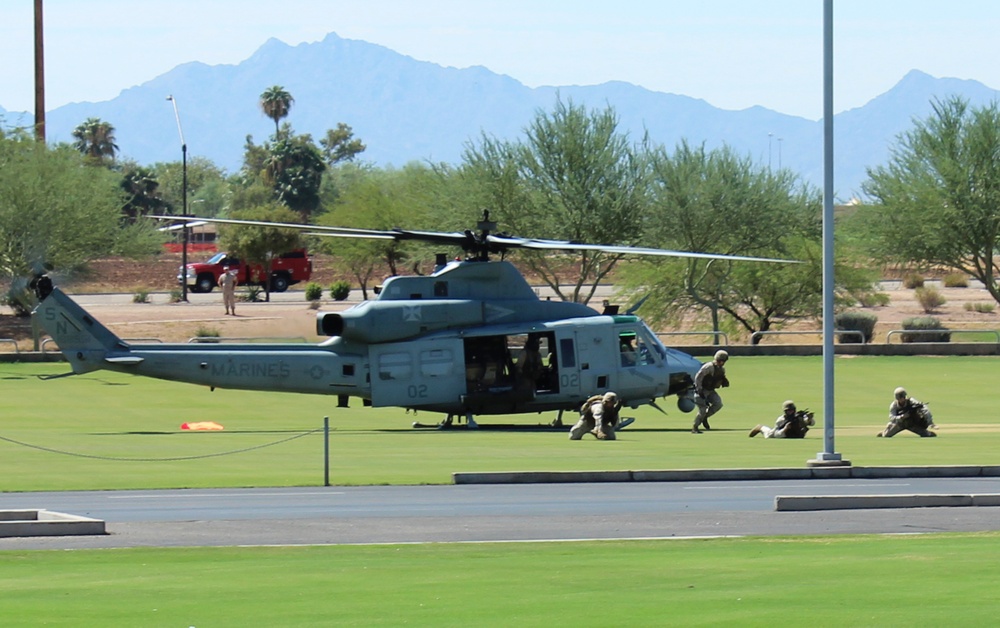 MAGTF wows crowd at Marine Week Phoenix