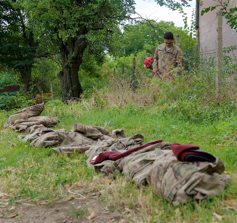 ‘Sky Soldiers’ lead outreach project at Bulgarian school