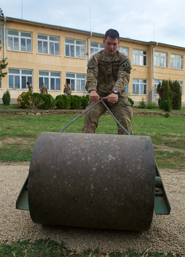 ‘Sky Soldiers’ lead outreach project at Bulgarian school