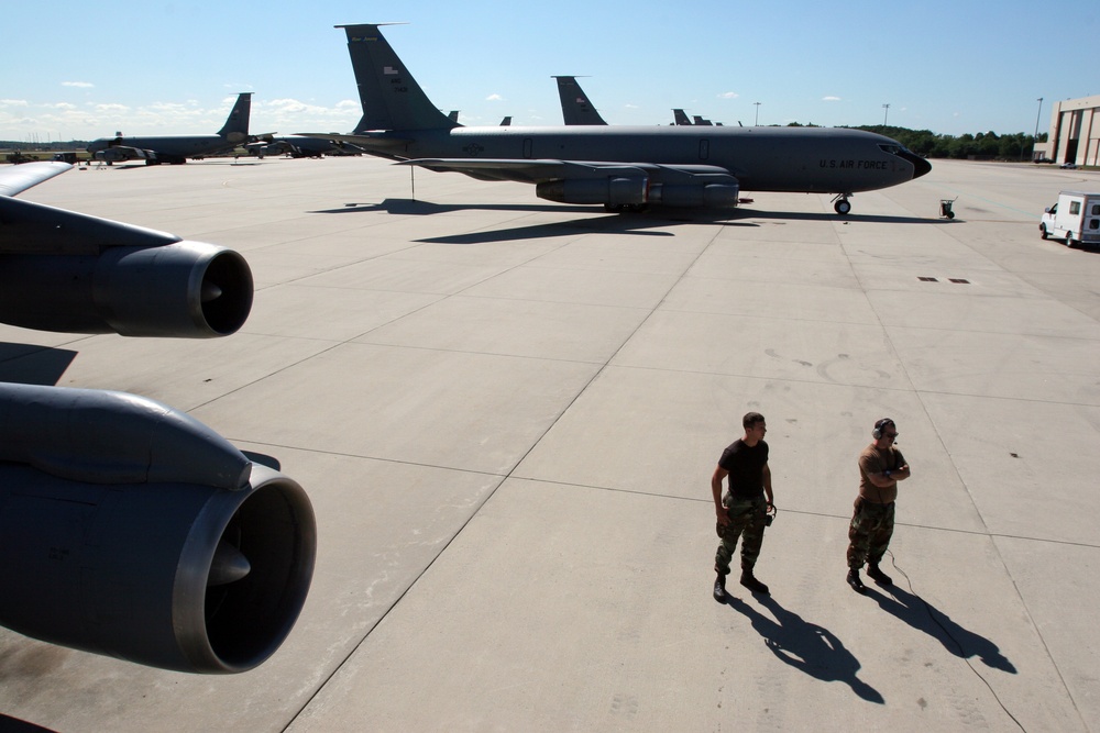 NJNG supports Operation Vigilant Relief, Hurricane Katrina