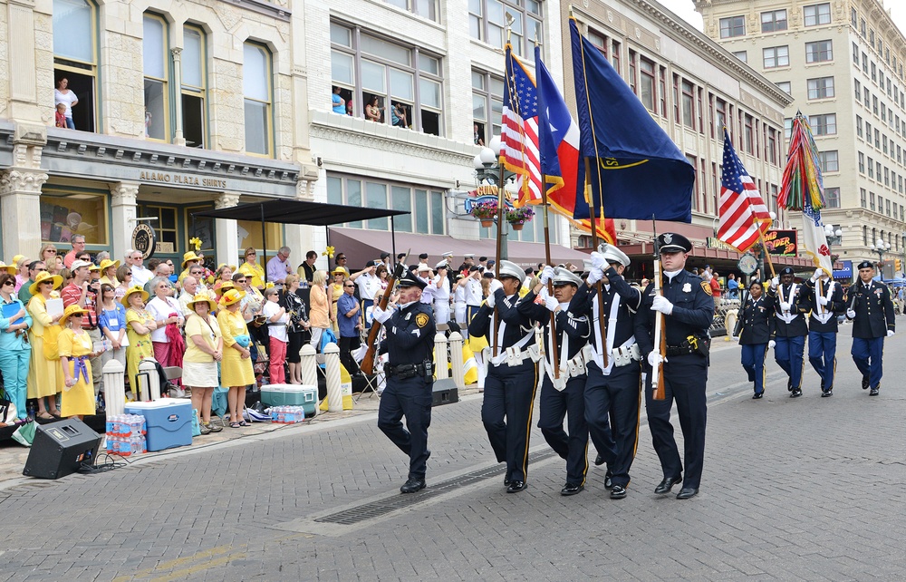 2013 Battle of Flowers Parade