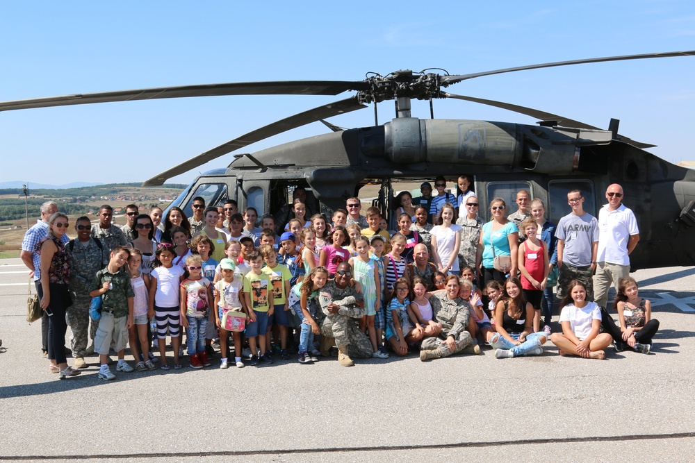 US troops open Camp Bondsteel to Kosovo students for a day