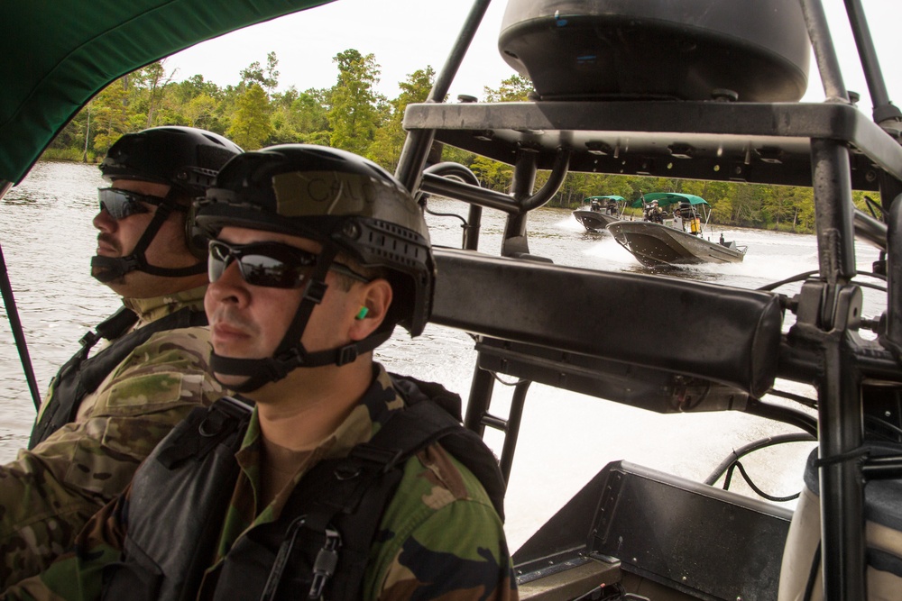 NAVSCIATTS Waterborne Instructor Course Riverine