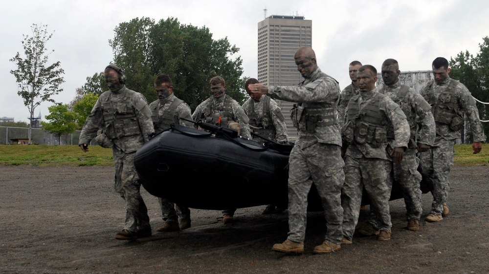 New York National Guard conduct Zodiac training