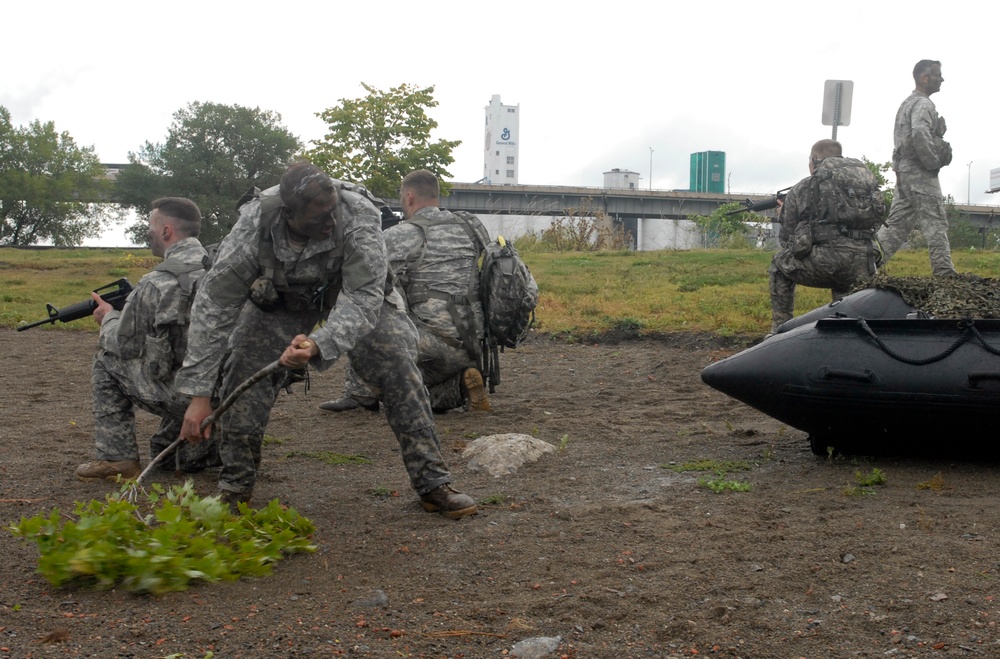New York National Guard conduct Zodiac training