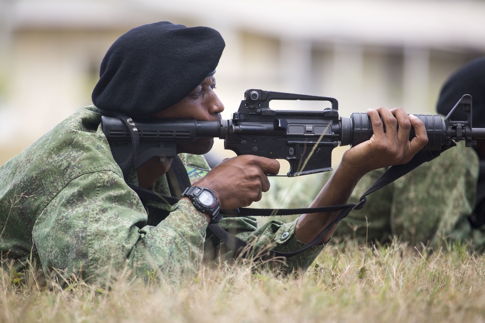 U.S. Marines instruct soldiers with Belize Defence Force in Rifle Marksmanship