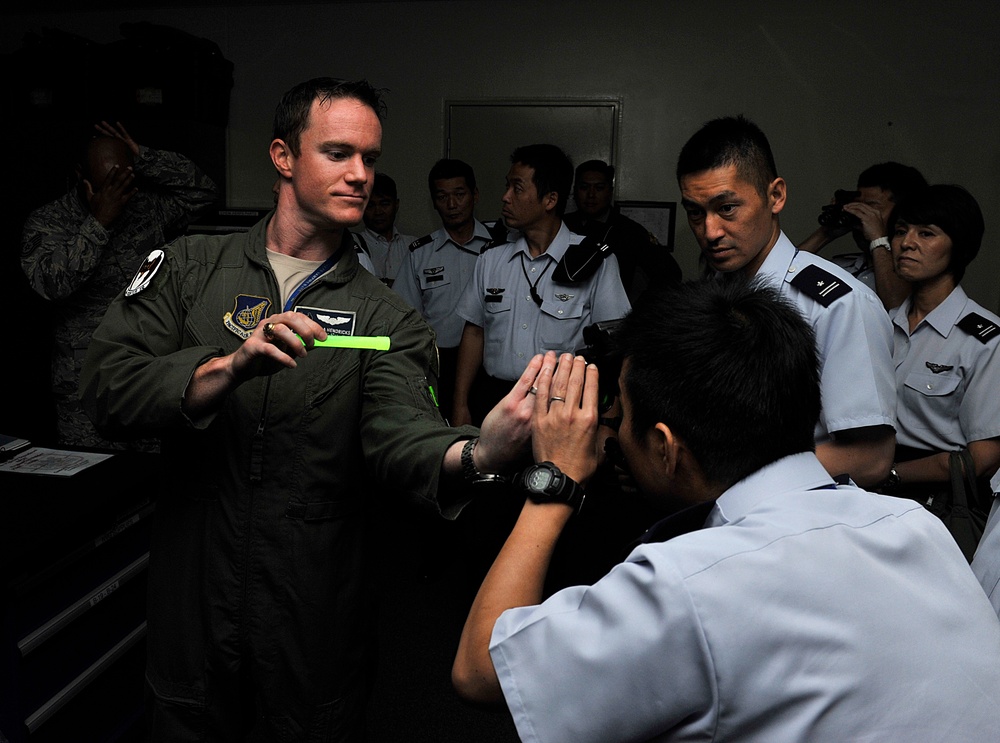 JASDF officers observed Kadena's aircraft