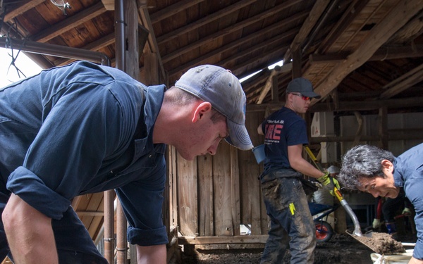 Airmen flood support at Kanuma