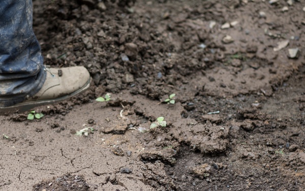 Airmen flood support at Kanuma