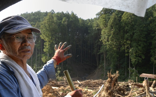 Airmen flood support to Kanuma