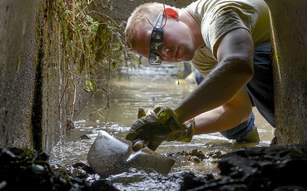Airmen flood support to Kanuma