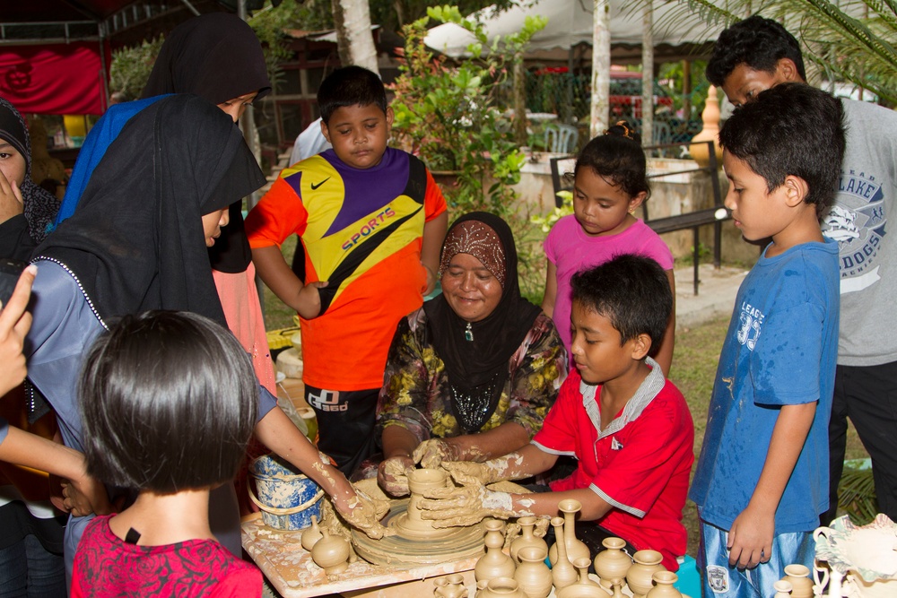 Keris Strike 2015: Cultural Day Keris Strike 2015: Cultural Day