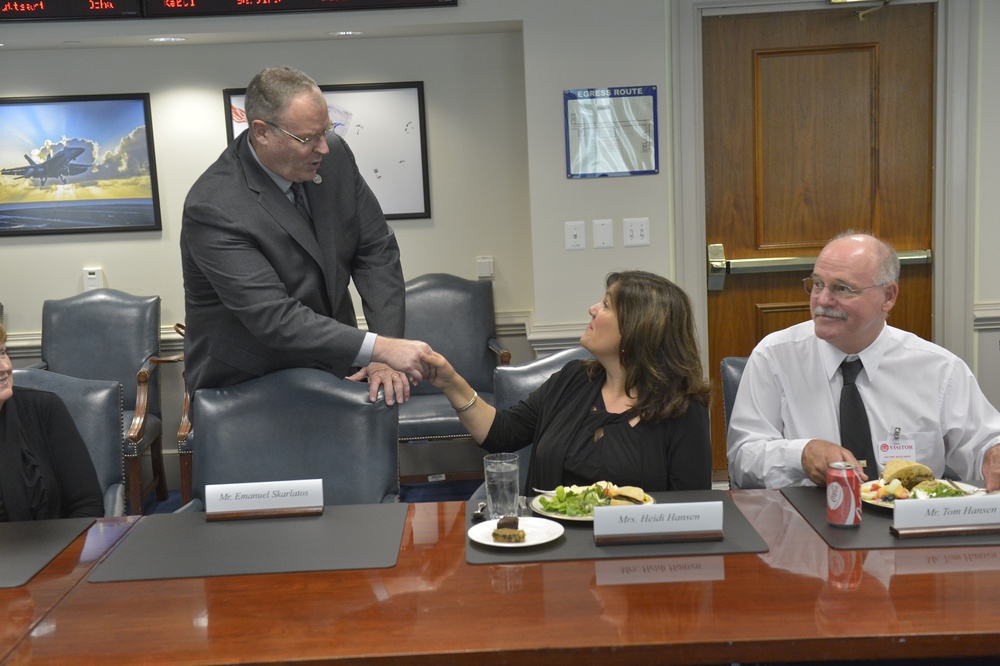 Deputy Secretary of Defense Work hosts lunch for heroes