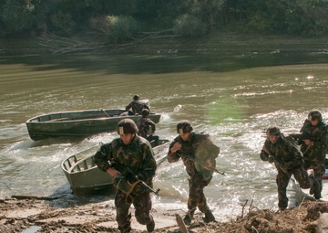 Stryker Soldiers complete Dragoon Crossing, build bridges